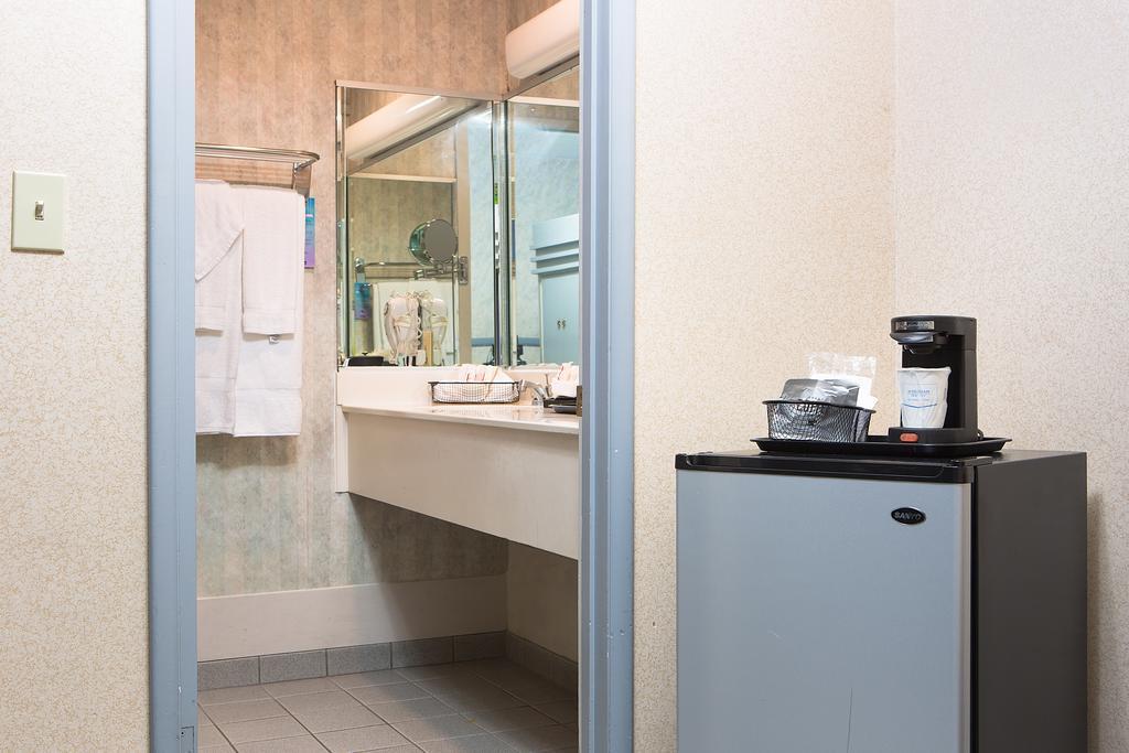 Travelodge Hotel At Lax Los Angeles Luaran gambar