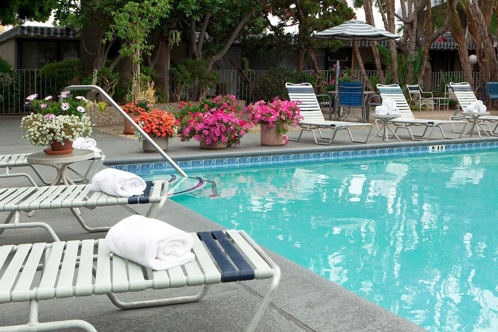 Travelodge Hotel At Lax Los Angeles Luaran gambar
