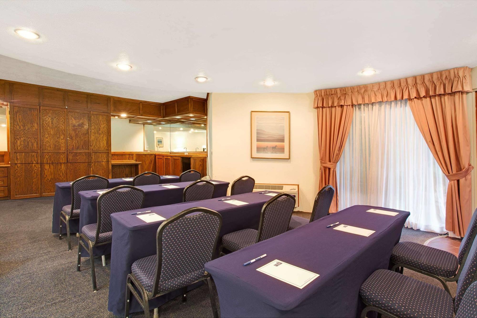 Travelodge Hotel At Lax Los Angeles Luaran gambar