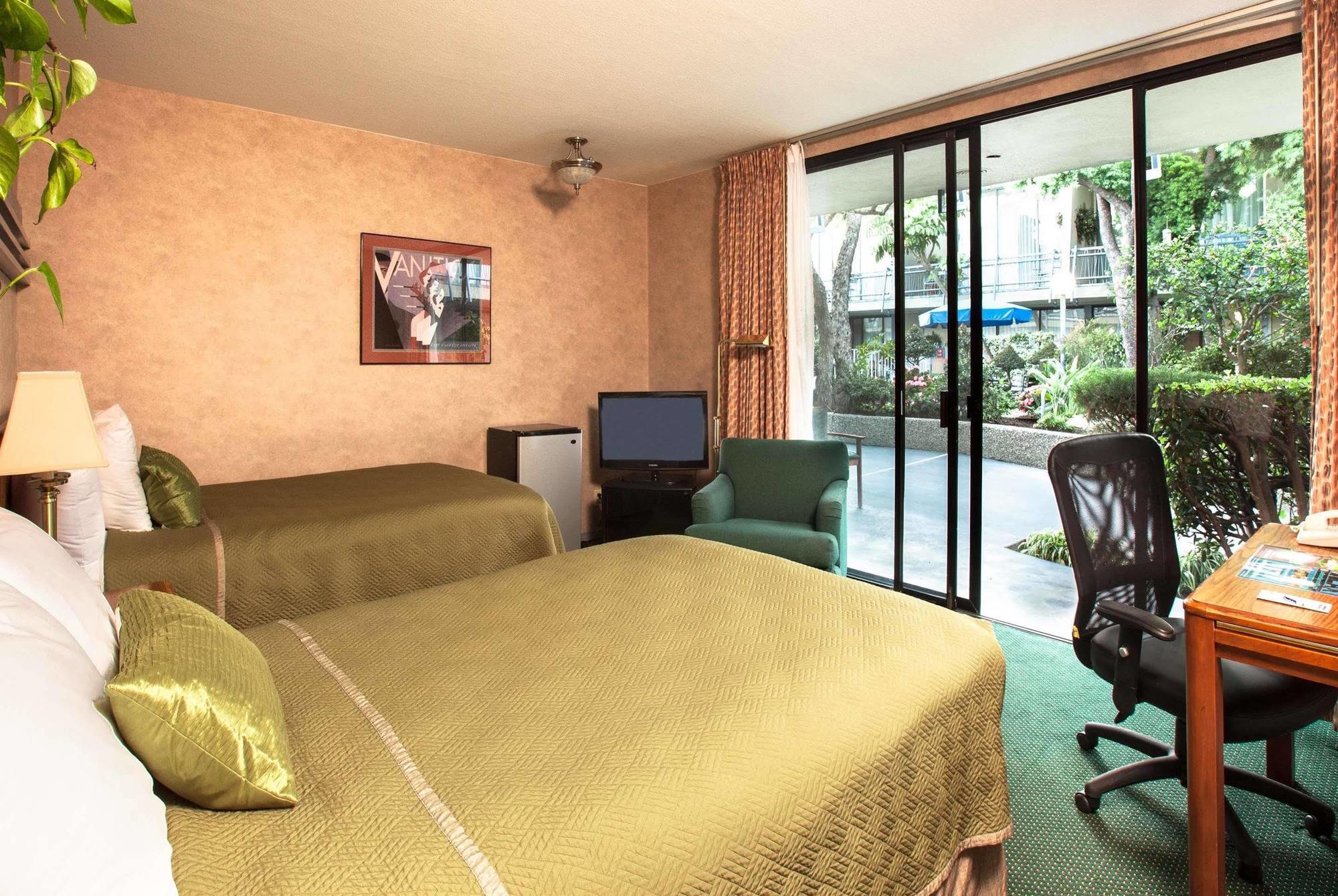 Travelodge Hotel At Lax Los Angeles Luaran gambar