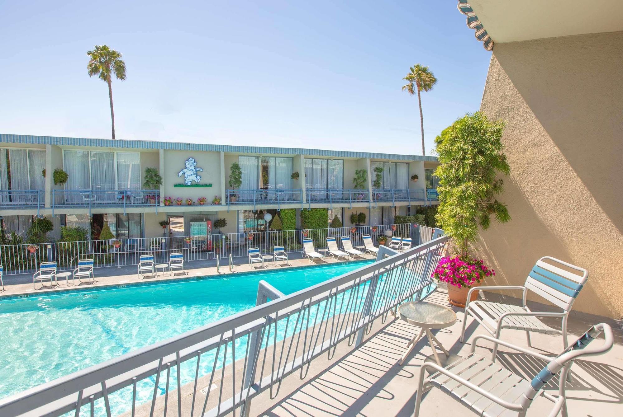 Travelodge Hotel At Lax Los Angeles Luaran gambar