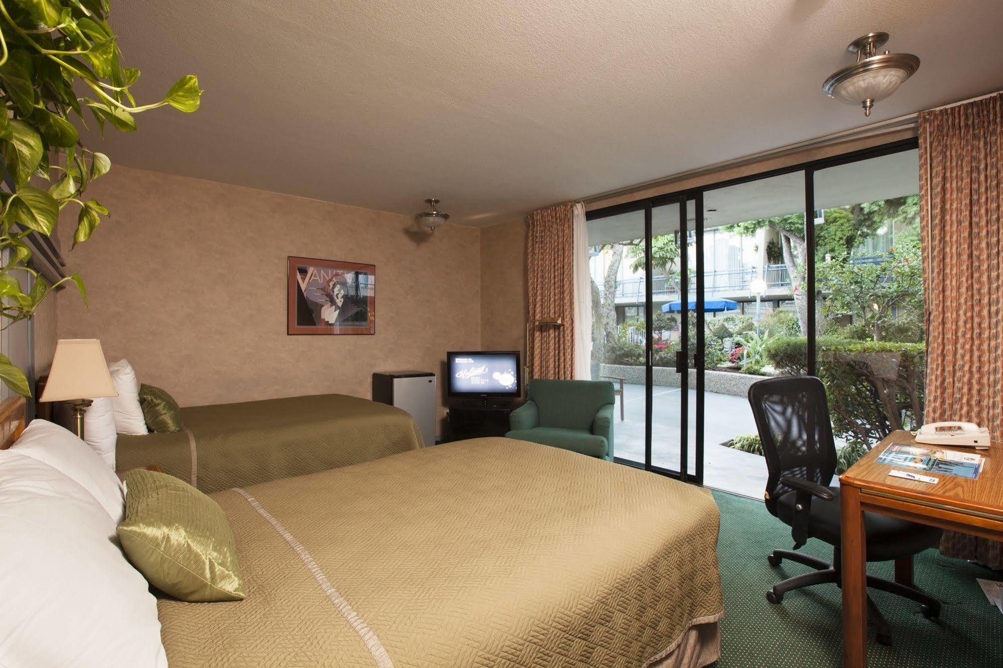 Travelodge Hotel At Lax Los Angeles Luaran gambar